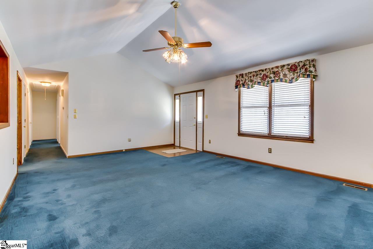 4 Randy Drive Taylors, SC 29687 - Photo 9 of 31 Gallery Image 9