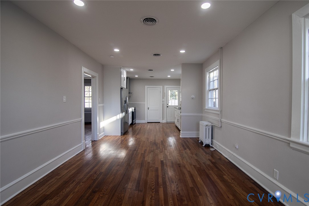 1306 Overbrook Road Richmond, VA 23220 - Photo 5 of 29