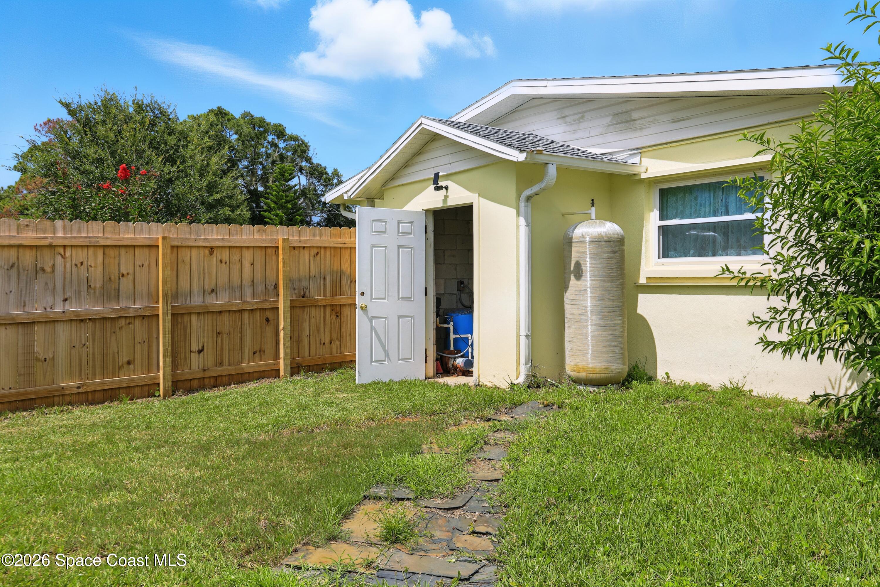 3929 Burkholm Road Mims, FL 32754 - Photo 46 of 51 Water Filtration System Housing