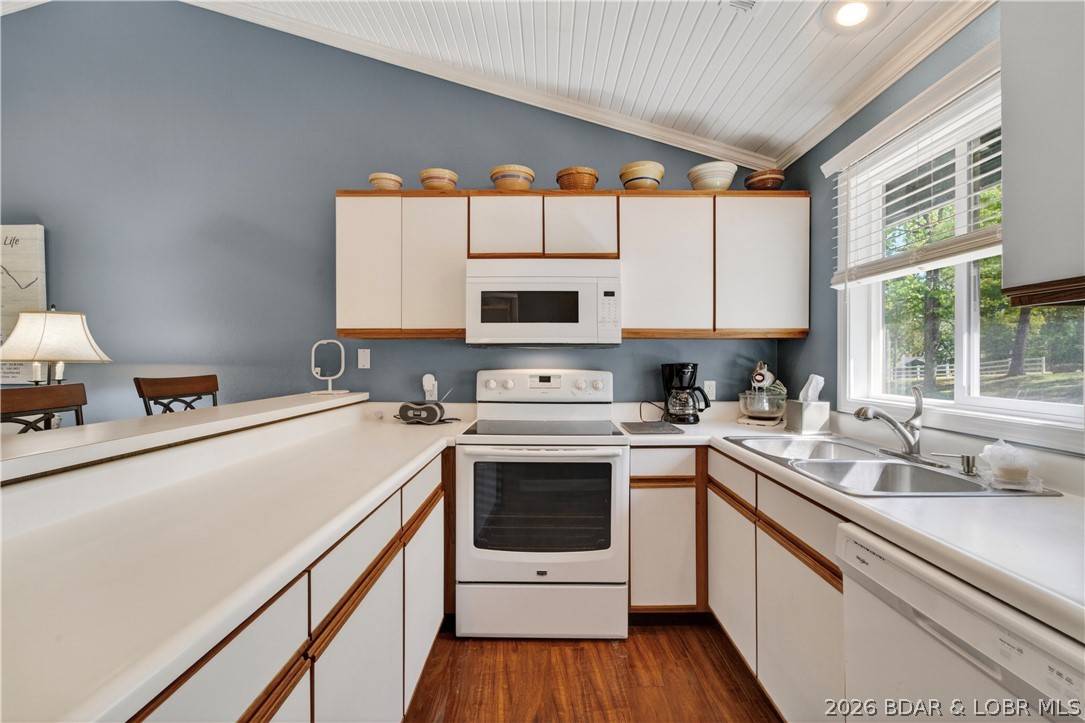 1394 Cherokee Road, Unit 2B Lake Ozark, MO 65049 - Photo 14 of 59
