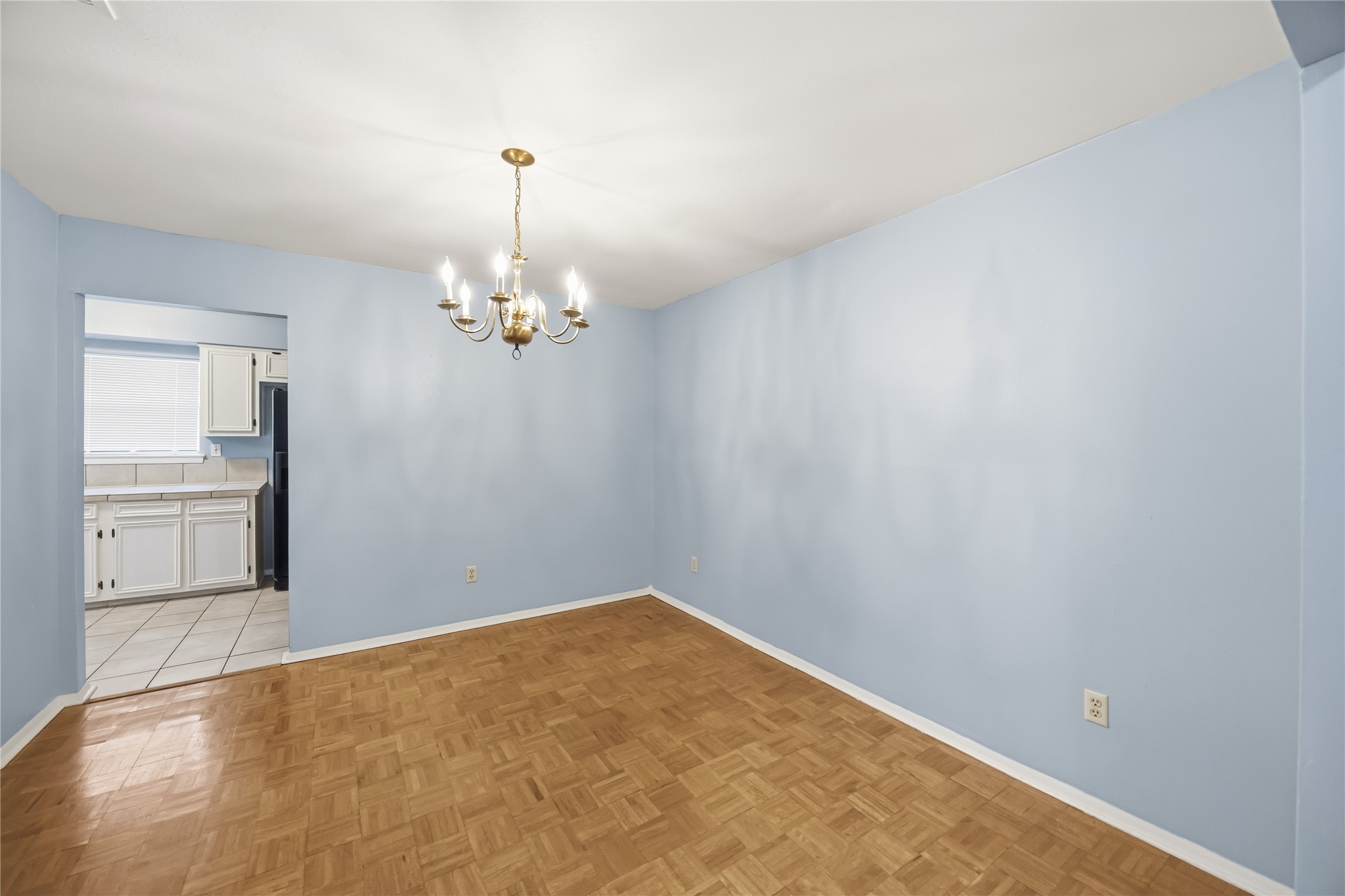 2907 West Greens Road Houston, TX 77067 - Photo 8 of 29 Formal Dining Room