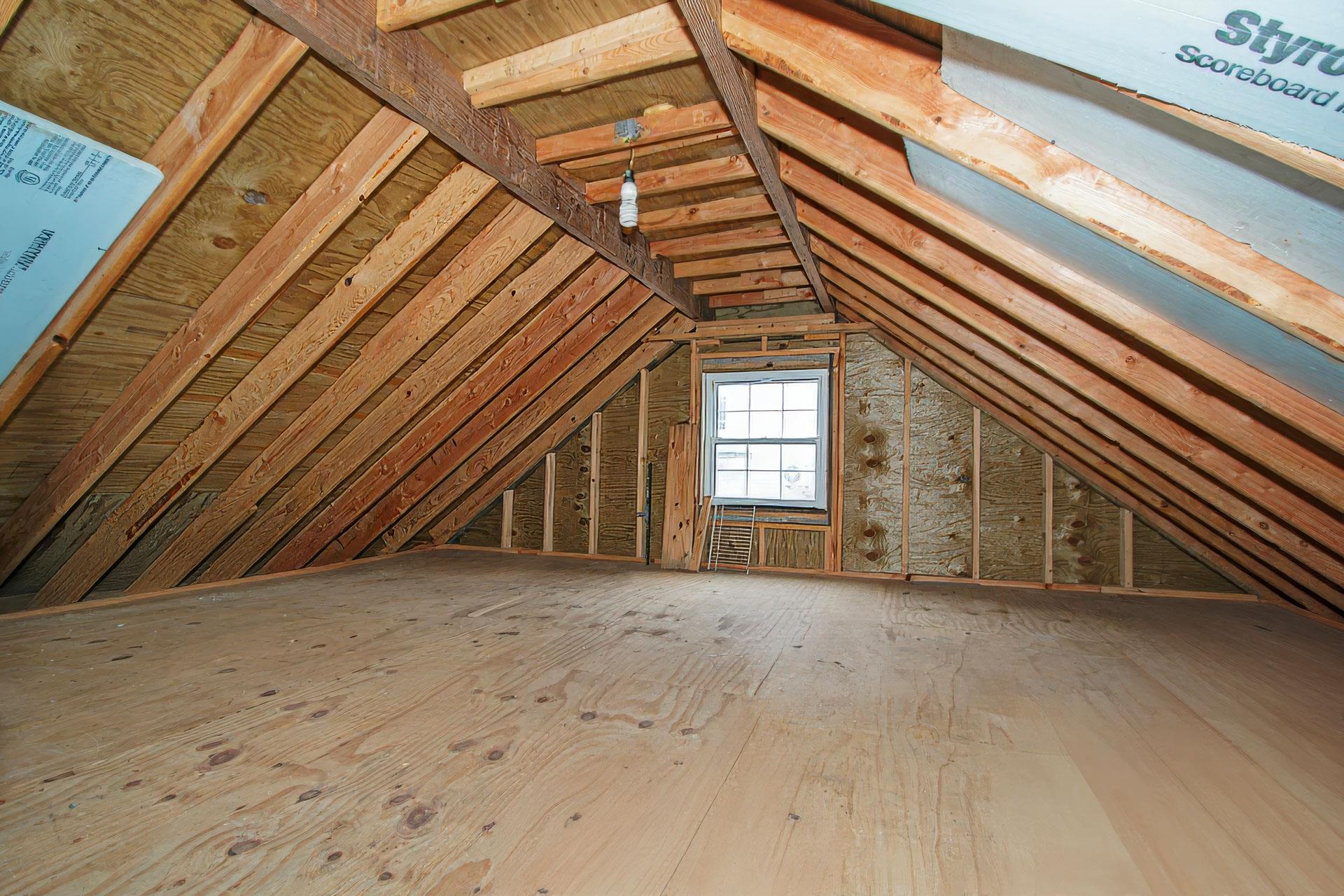 80-63 87th Road Queens, NY 11421 - Photo 16 of 24 a view of an empty room