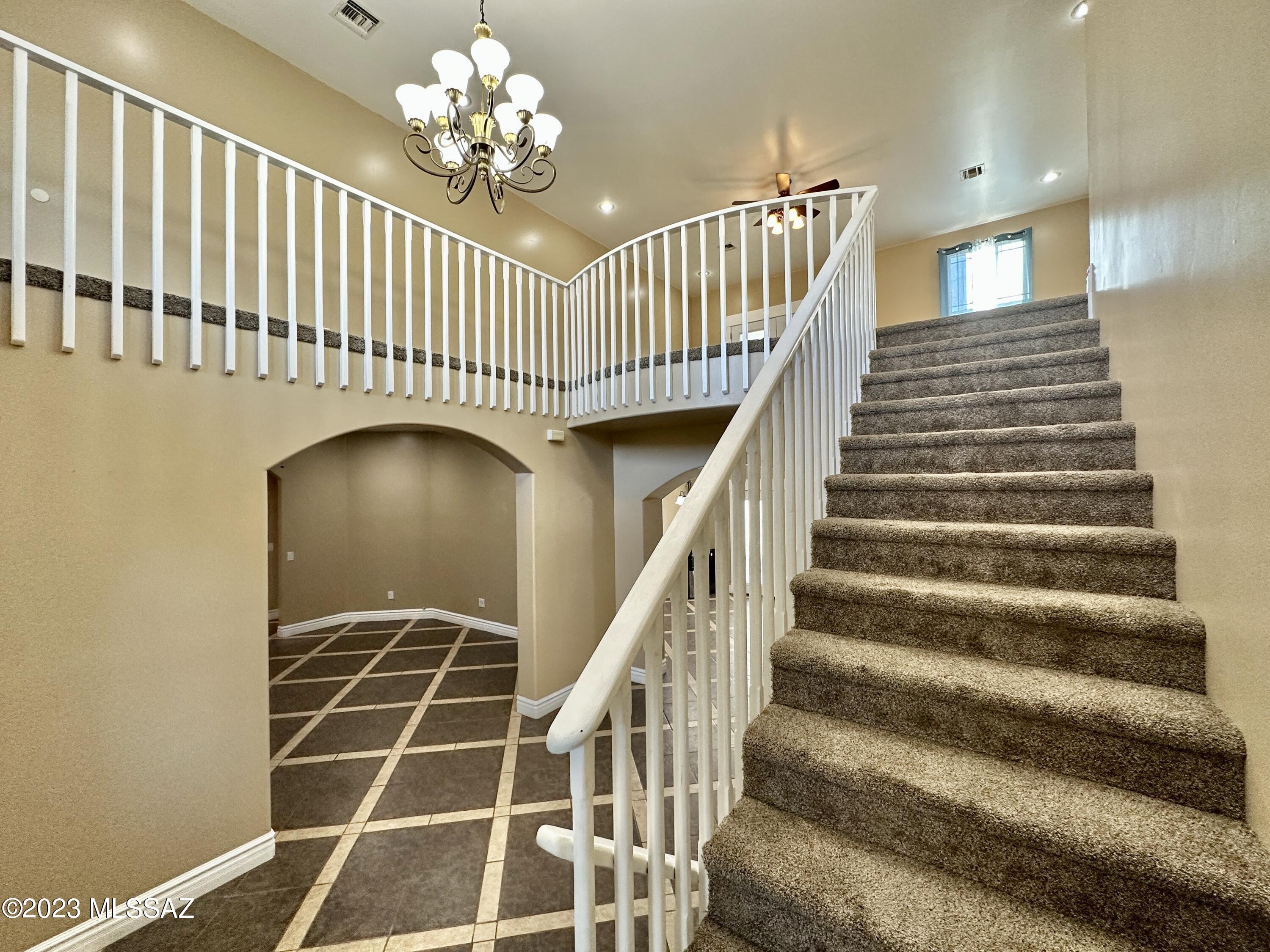 508 Eagle Meadow Loop Thatcher, AZ 85552 - Photo 3 of 32 a view of entryway