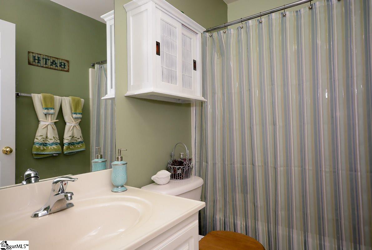 503 Gravley Road Greer, SC 29651 - Photo 16 of 23 Gallery Image 16