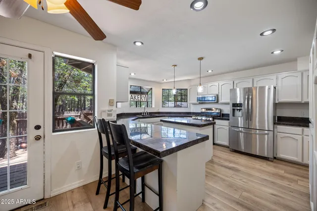 $425,000 | 5460 Knottingham Lane, Lakeside, AZ 85929