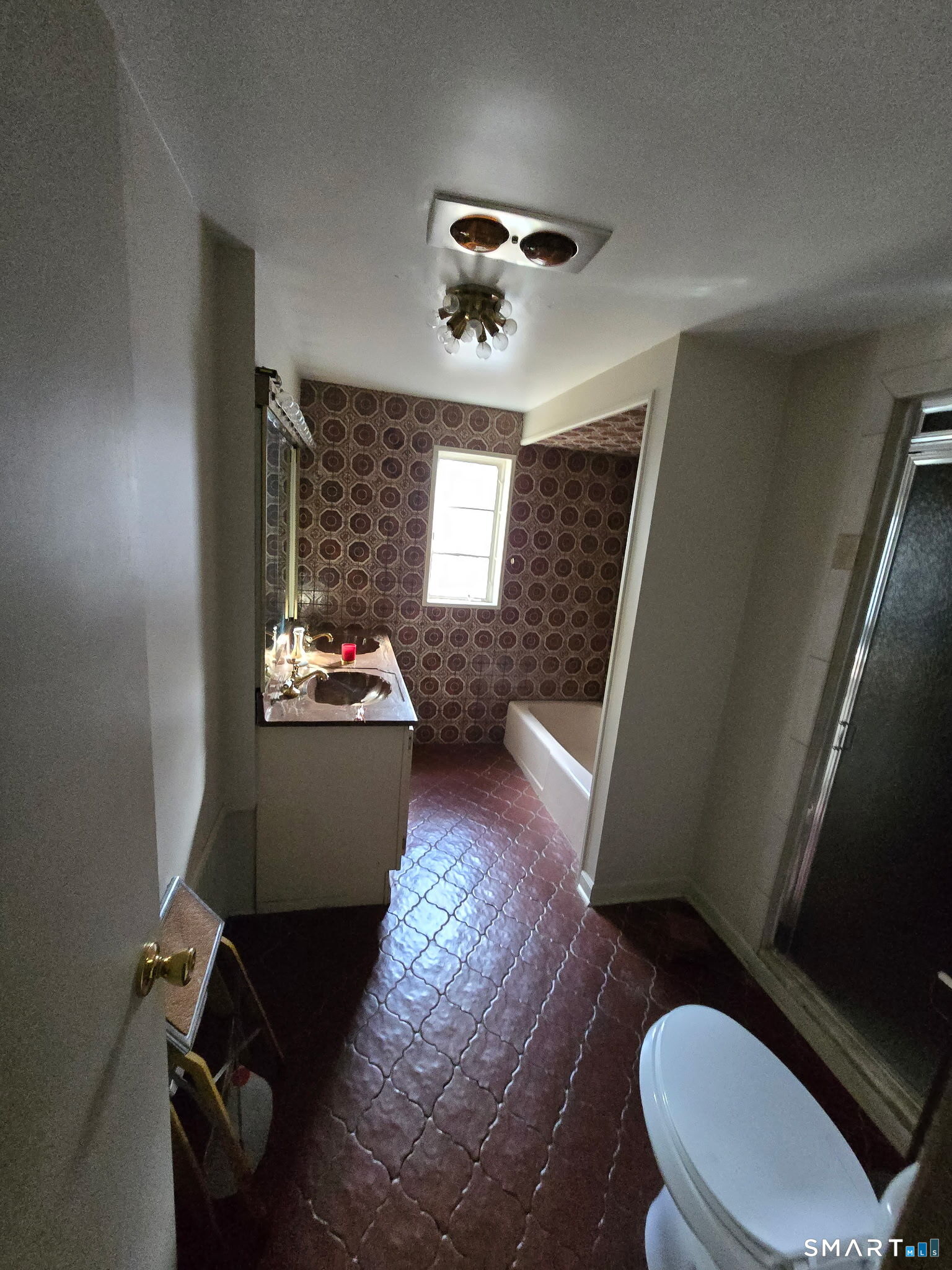 677 West Hill Road Stamford, CT 06902 - Photo 12 of 28 Gallery Image 12