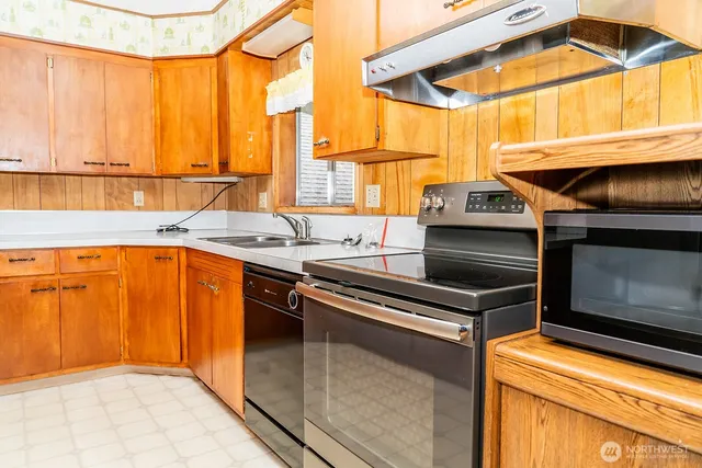 $439,000 | 3231 Virginia Way, Longview, WA 98632