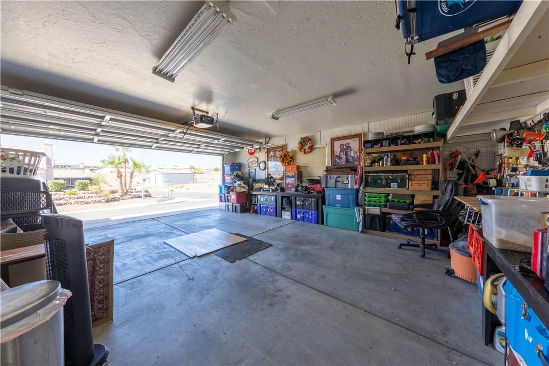 2430 South Ridge Avenue Bullhead City, AZ 86429 - Photo 36 of 57
