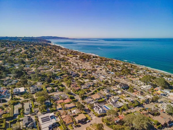 $3,500,000 | 452 Van Dyke Avenue, Del Mar, CA 92014