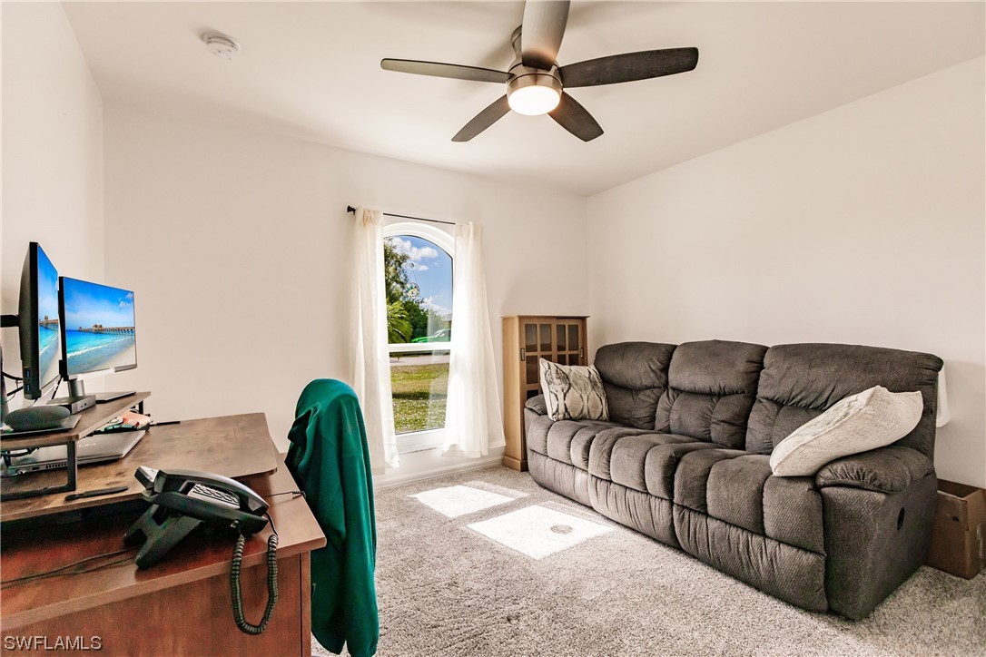 217 Manatee Street Fort Myers, FL 33913 - Photo 22 of 38 a living room with furniture