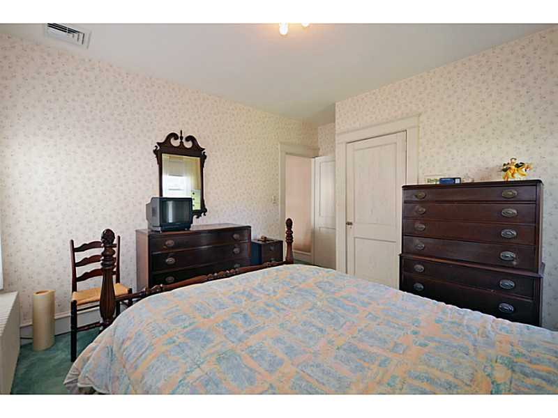 36 Almy Street Newport, RI 02840 - Photo 19 of 25 Bedroom.