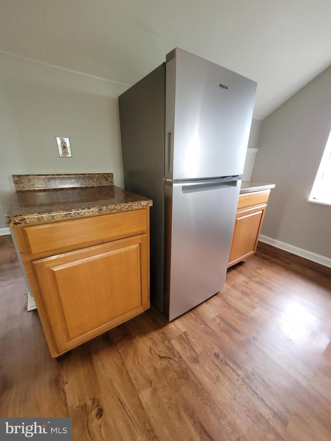 503 North Rodney Street, Unit 3A Wilmington, DE 19805 - Photo 8 of 18 a utility room with washer and dryer