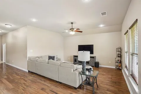 $265,000 | 74324 Zeta Avenue, Covington, LA 70435