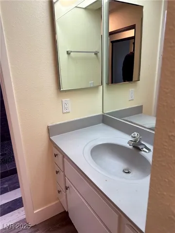 $1,950 | 2624 Sidonia Avenue, Las Vegas, NV 89102