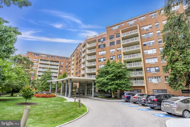 $199,900 | 7900 Old York Road, Unit 303B, Elkins Park, PA 19027