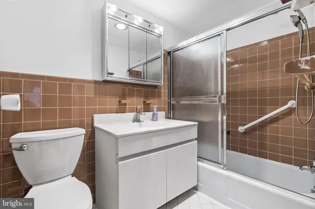 $199,900 | 7900 Old York Road, Unit 303B, Elkins Park, PA 19027