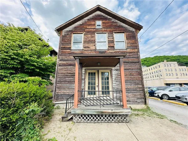 $29,900 | 222 South Jefferson Way, Kittanning, PA 16201