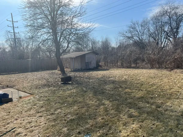 $445,000 | 1060 North Highland Avenue, Aurora, IL 60506