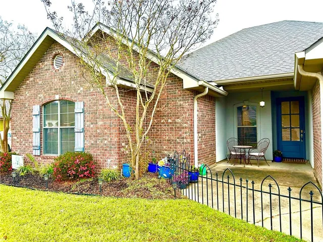 $325,000 | 6005 Toria Drive, Alexandria, LA 71303