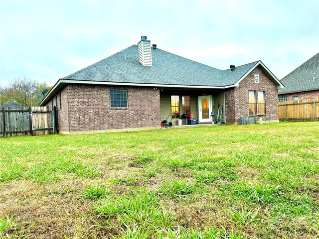 $325,000 | 6005 Toria Drive, Alexandria, LA 71303