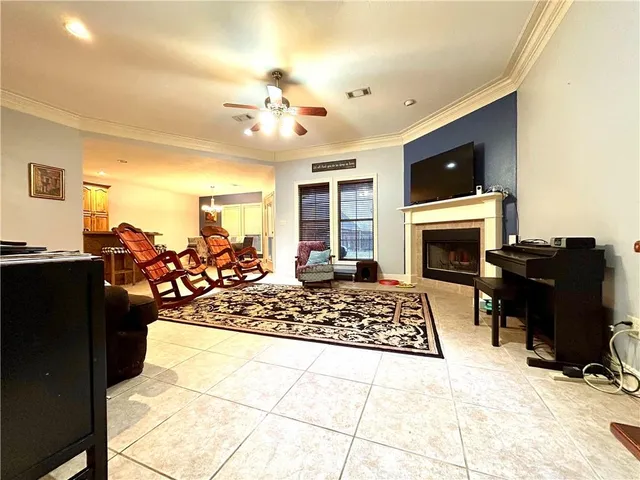 $325,000 | 6005 Toria Drive, Alexandria, LA 71303