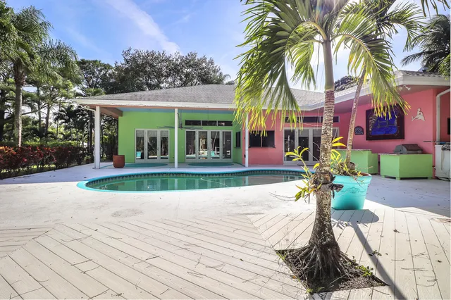 $1,339,999 | 6599 140th Lane North, Palm Beach Gardens, FL 33418