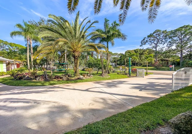$1,339,999 | 6599 140th Lane North, Palm Beach Gardens, FL 33418