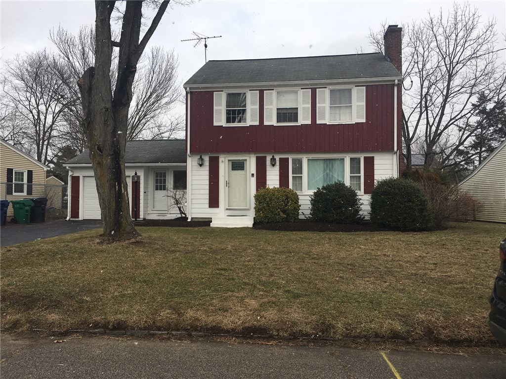 122 Kiwanee Road Warwick, RI 02888 - Photo 1 of 17