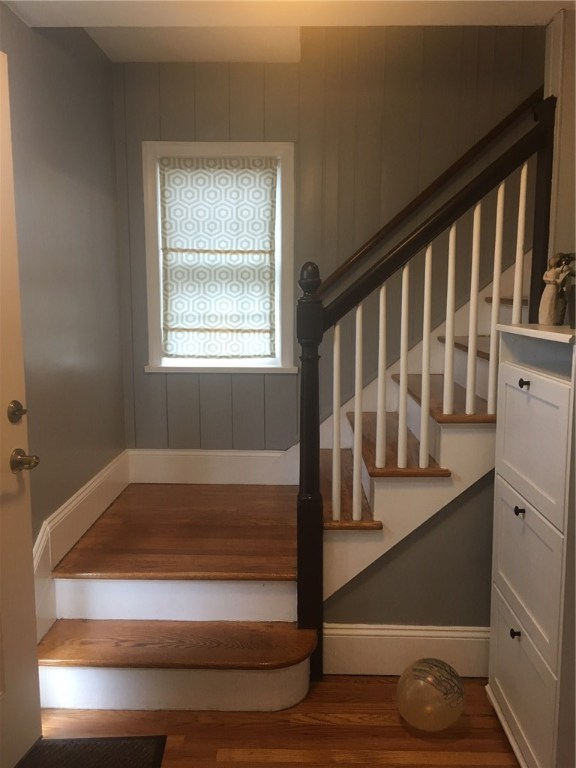 122 Kiwanee Road Warwick, RI 02888 - Photo 4 of 17