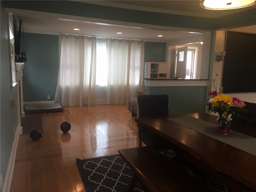 122 Kiwanee Road Warwick, RI 02888 - Photo 7 of 17