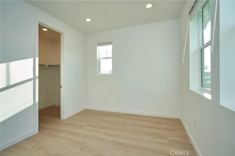 $5,875 | 2448 Haley Pt Drive, Unit 105, Ventura, CA 93003