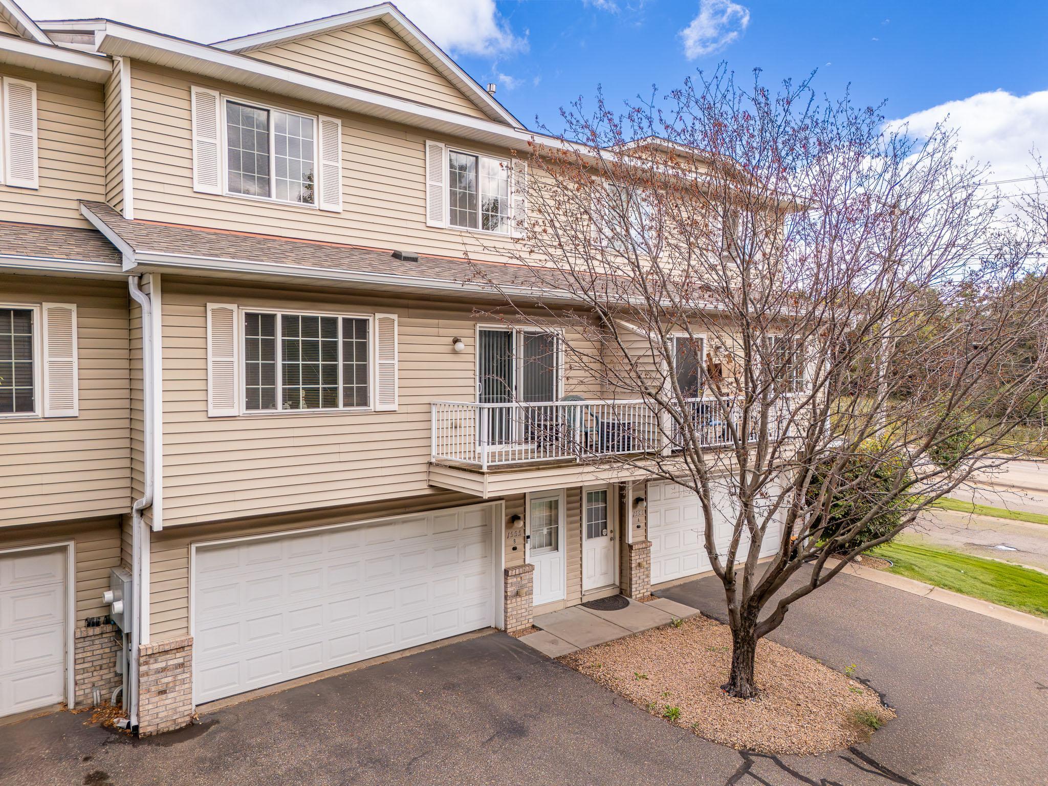1555 County Rd D East, Unit B Maplewood, MN 55109 - Photo 1 of 27 Gallery Image 1