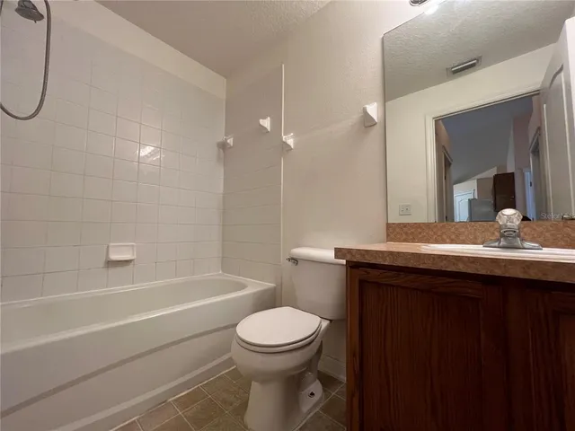 $2,500 | 7531 Oxford Garden Circle, Apollo Beach, FL 33572