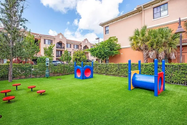 $2,362 | 16872 Southwest 137th Avenue, Unit 238, Miami, FL 33177