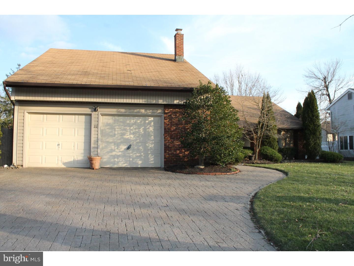 22 Concord Road Marlton, NJ 08053 - Photo 1 of 19 Garage