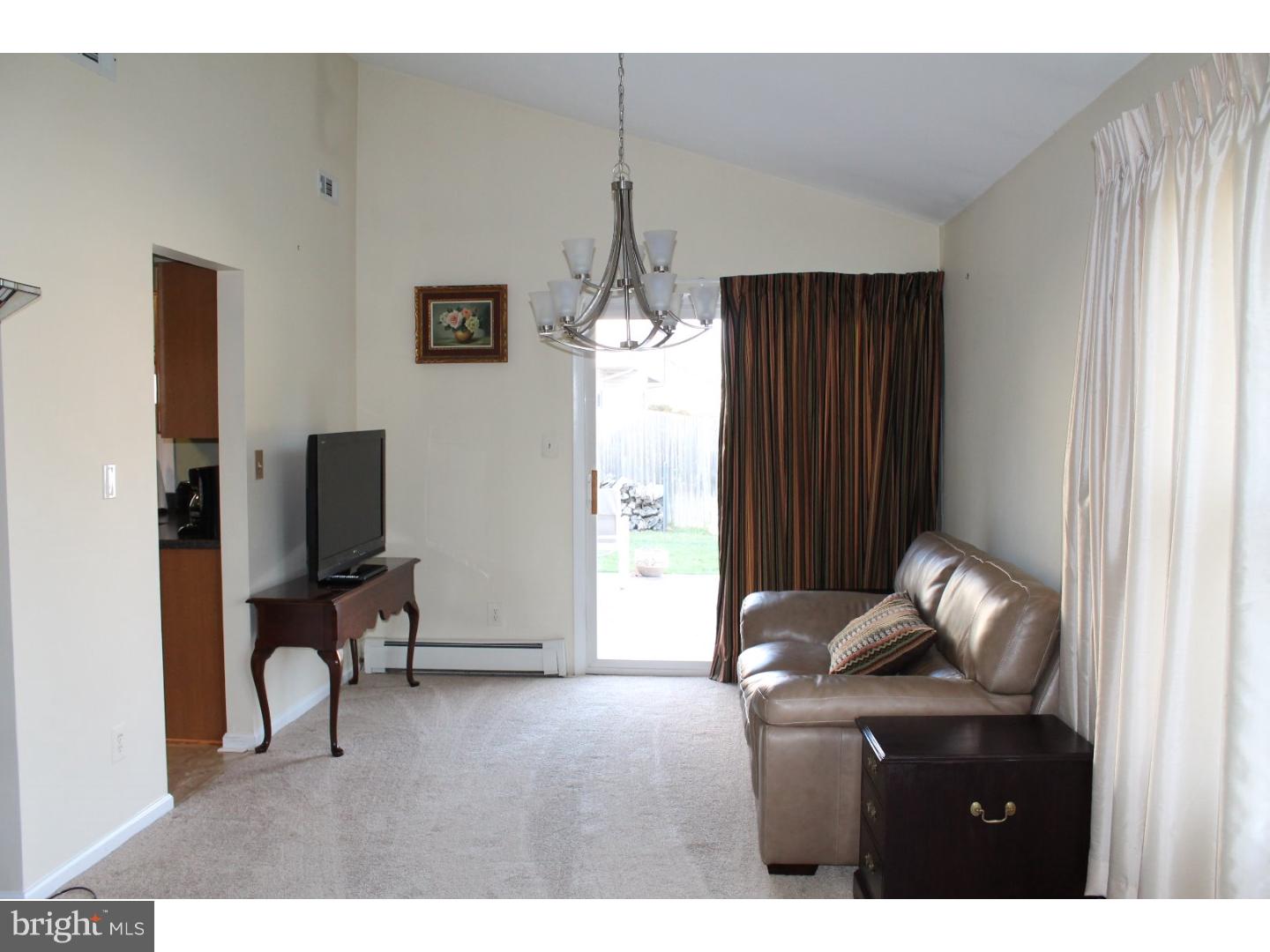 22 Concord Road Marlton, NJ 08053 - Photo 7 of 19 Dining Room