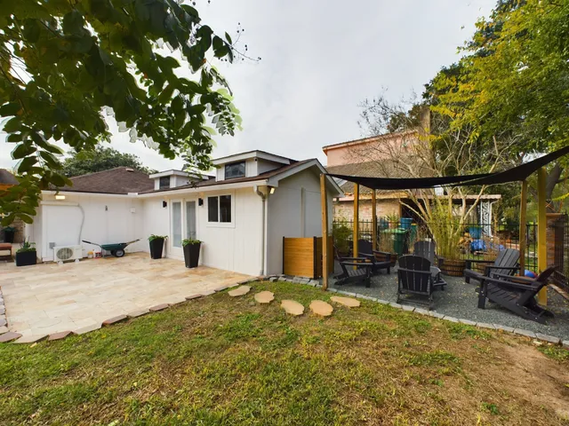 $10,000 | 7702 Antoine Drive, Houston, TX 77088