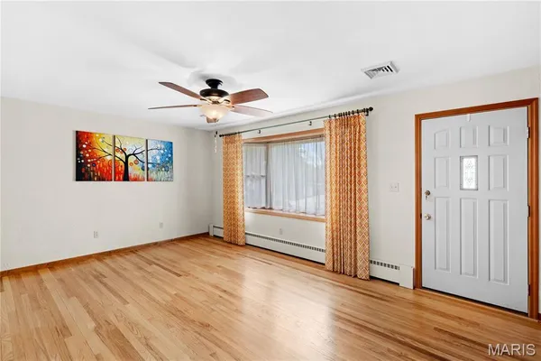 $179,000 | 15 Holly Hill Drive, Alton, IL 62002