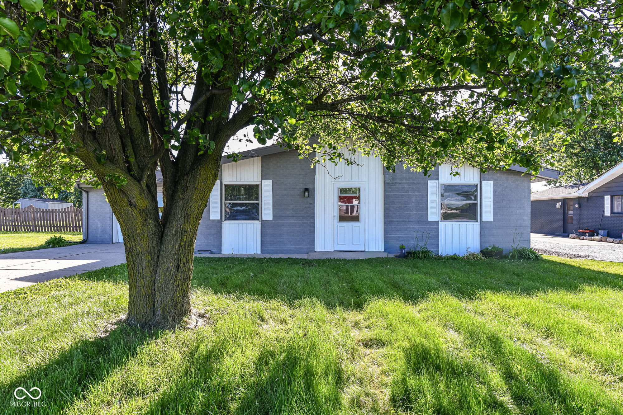 3109 Poplar Street Anderson, IN 46012 - Photo 2 of 28