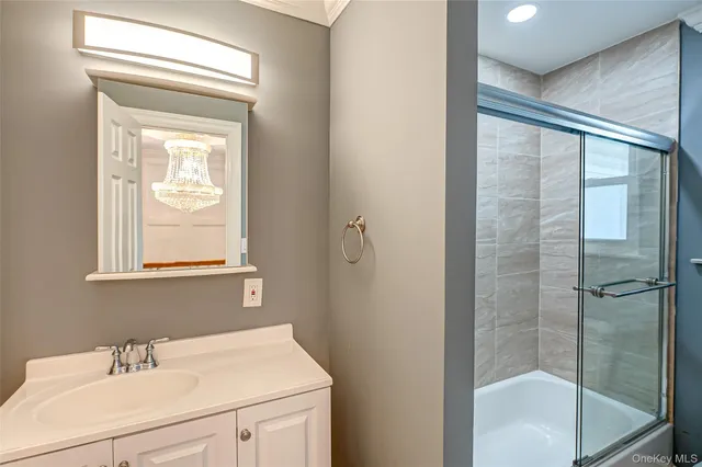 $5,000 | 850 St Johnland Road, Kings Park, NY 11754