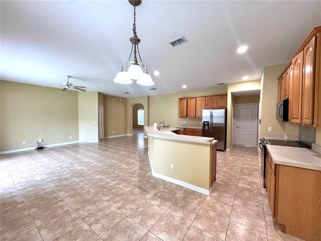10118 Shortwood Lane Orlando, FL 32836 - Photo 8 of 35