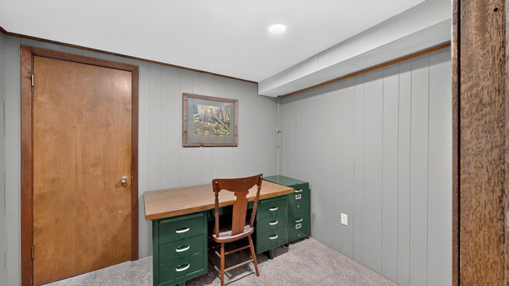 302 Garden Road Albert Lea, MN 56007 - Photo 40 of 54