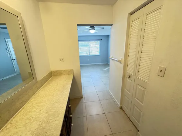 $2,100 | 10725 Northwest 30th Place, Unit 6, Sunrise, FL 33322