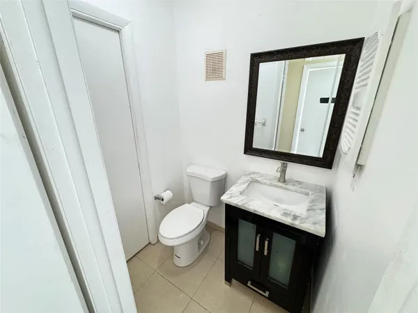 $2,100 | 10725 Northwest 30th Place, Unit 6, Sunrise, FL 33322