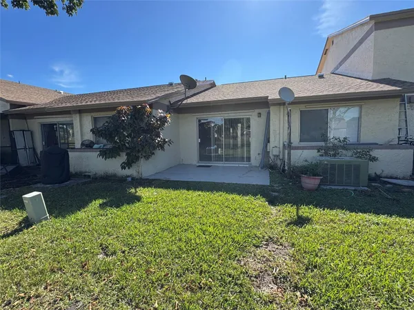 $2,100 | 10725 Northwest 30th Place, Unit 6, Sunrise, FL 33322