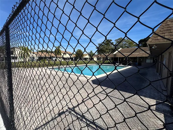 $2,100 | 10725 Northwest 30th Place, Unit 6, Sunrise, FL 33322