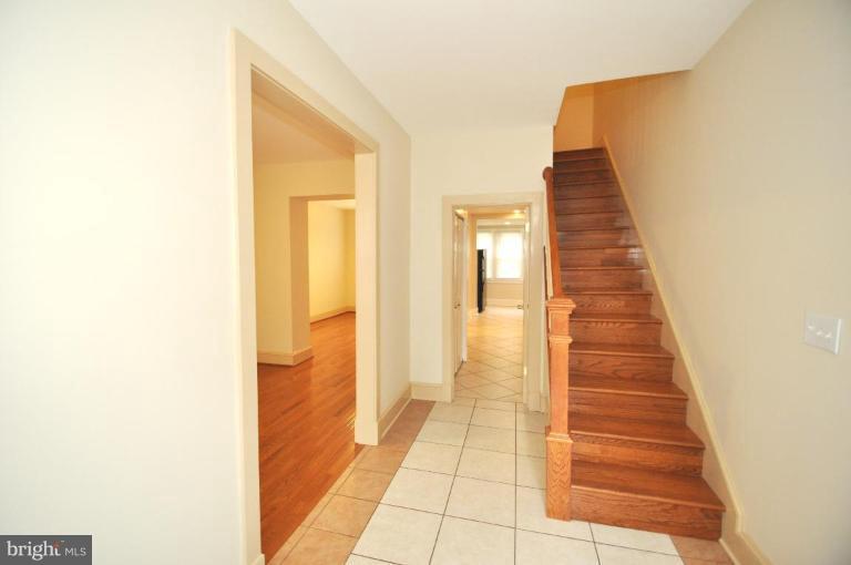 232 R Street Northeast Washington, DC 20002 - Photo 7 of 18 Staircase
