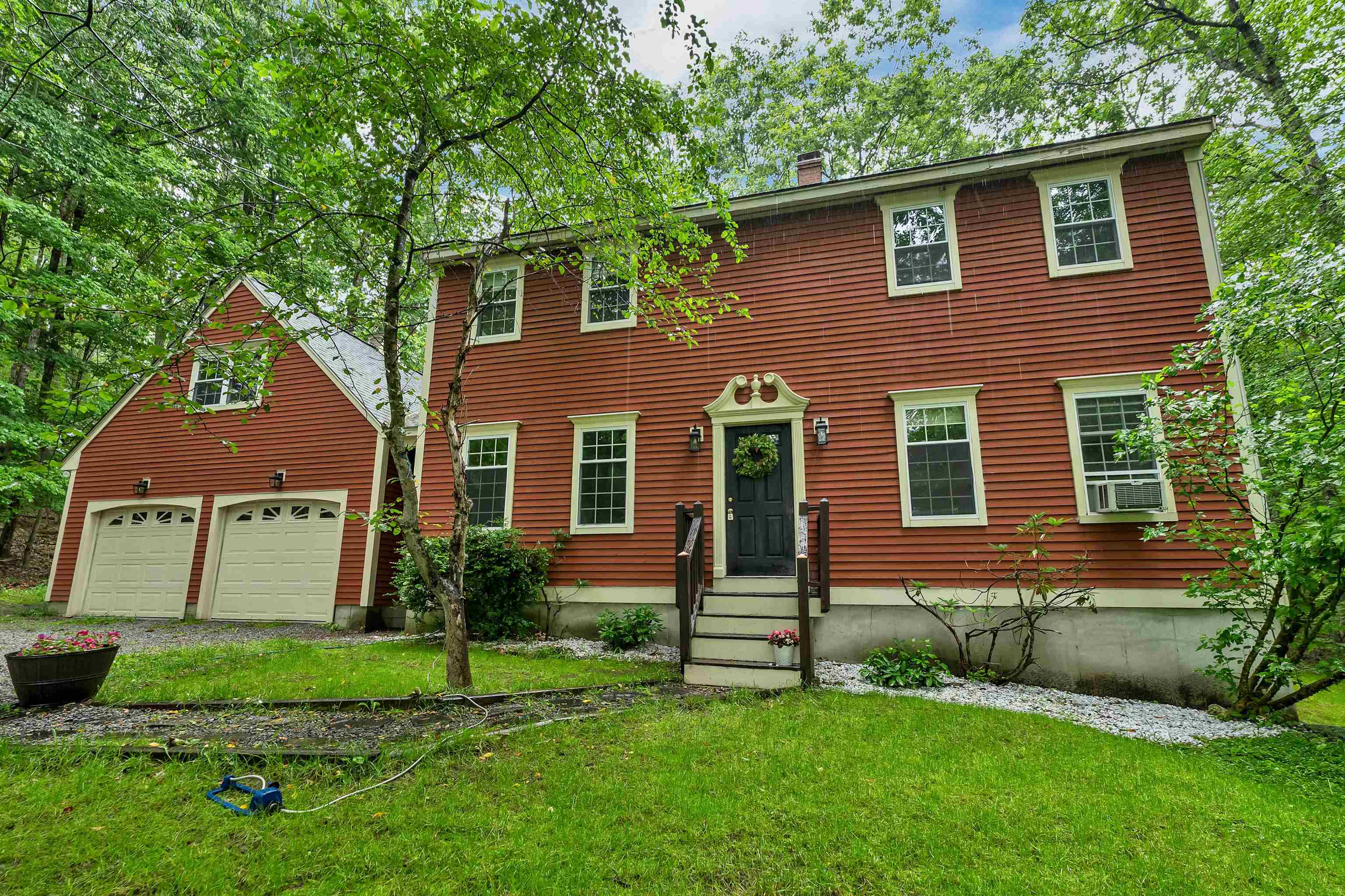 254 Robert Rogers Road Dunbarton, NH 03046 - Photo 2 of 25