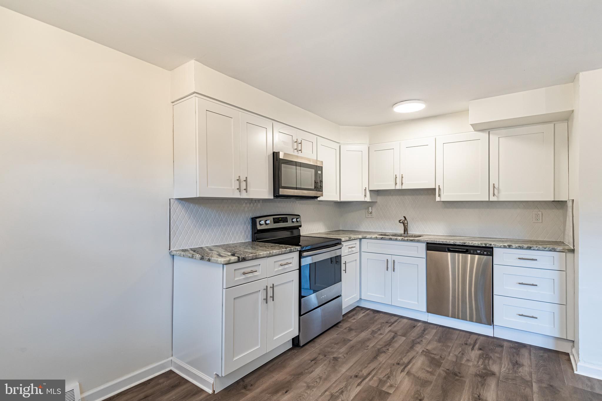 1314 Powell Road Brookhaven, PA 19015 - Photo 18 of 49 Kitchen