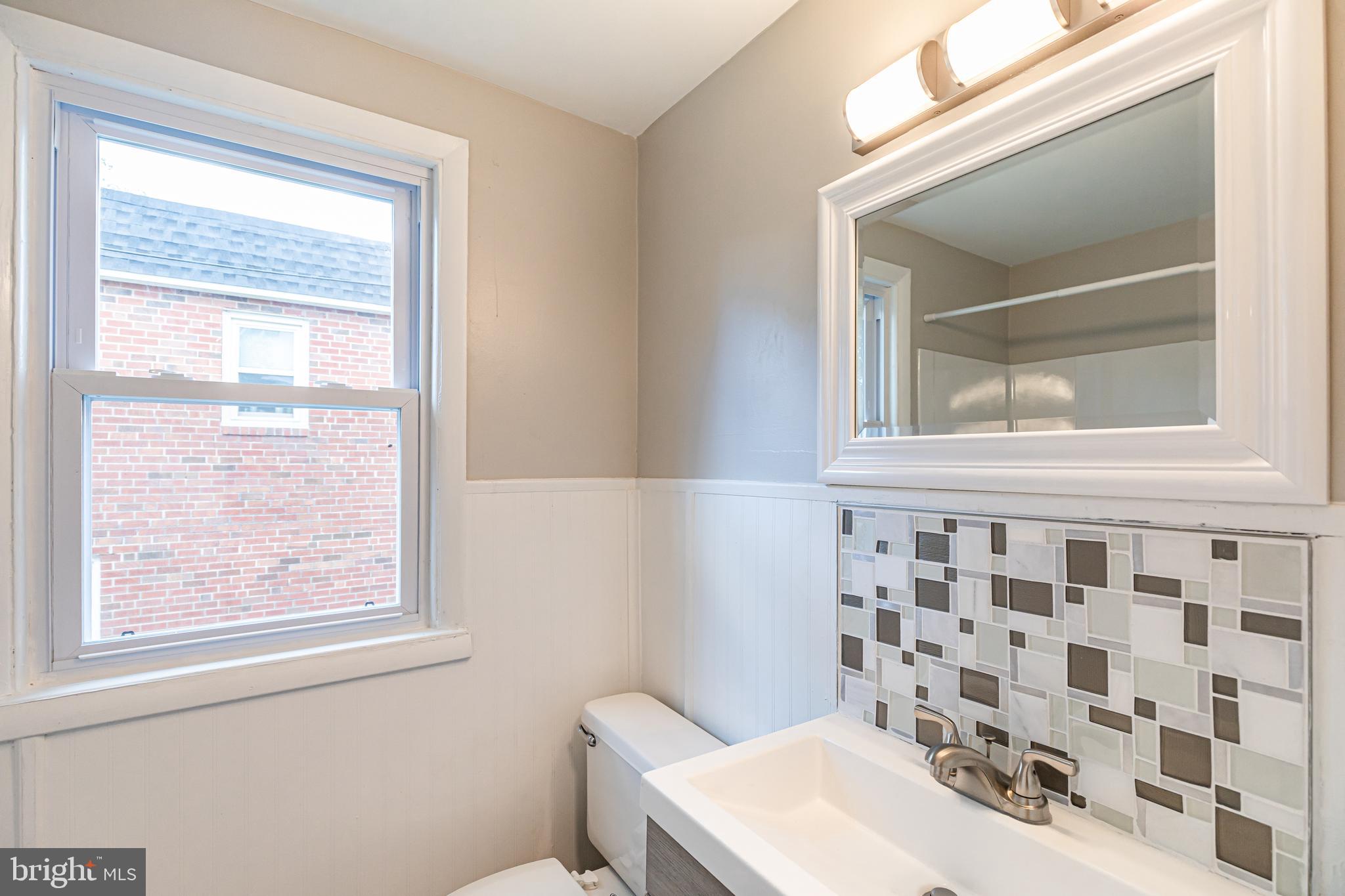 1314 Powell Road Brookhaven, PA 19015 - Photo 21 of 49 Second Floor Main Bathroom